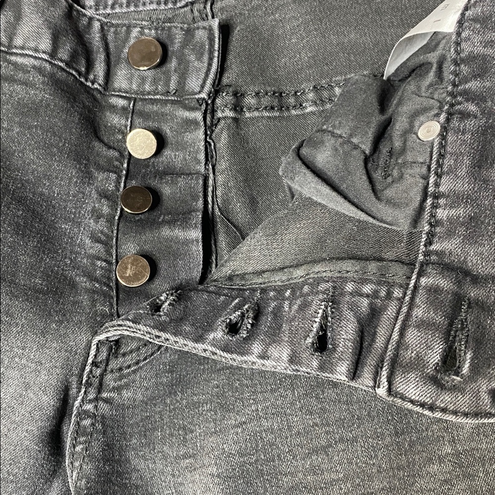 MNML Black Skinny’s - Picture 8 of 11